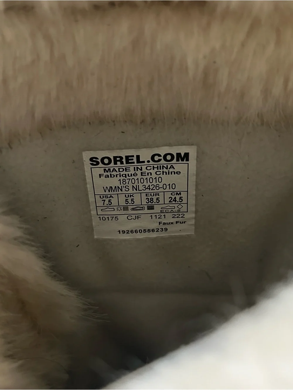 Sorel Tivoli IV Tall Waterproof Boots in black Sherpa Size 7.5 EUC